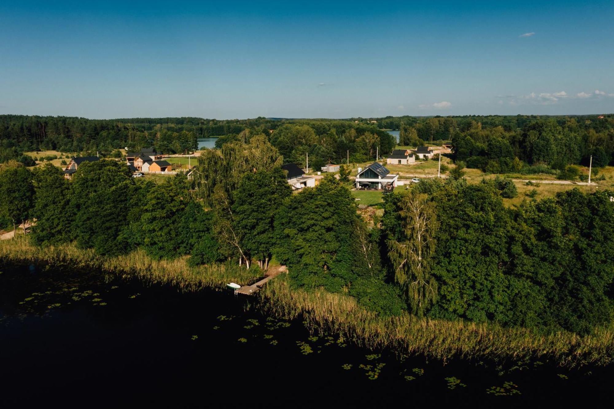 Kalwa Lake House - Dom Nad Jeziorem Z Prywatnym Pomostem I Jacuzzi Oraz Sprzetem Wodnym Pasym Zewnętrze zdjęcie